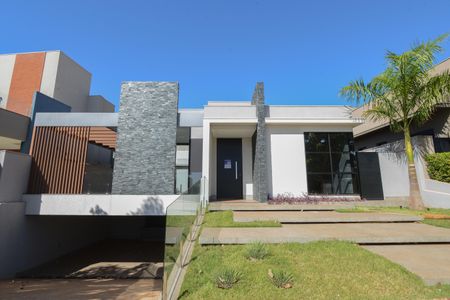 Casa de condomínio para alugar com 490m², 3 quartos e 2 vagas Casa de condomínio para alugar com 490m², 3 quartos e 2 vagasPlaquinha