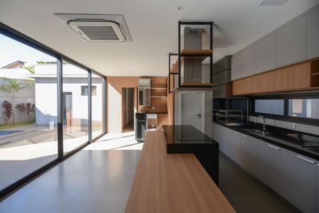 Casa de condomínio para alugar com 490m², 3 quartos e 2 vagas Casa de condomínio para alugar com 490m², 3 quartos e 2 vagasCozinha