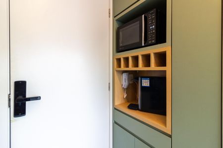 Cozinha de kitnet/studio à venda com 1 quarto, 23m² em Jardim Paulista, São Paulo