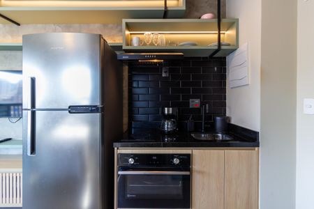 Cozinha de kitnet/studio à venda com 1 quarto, 23m² em Jardim Paulista, São Paulo