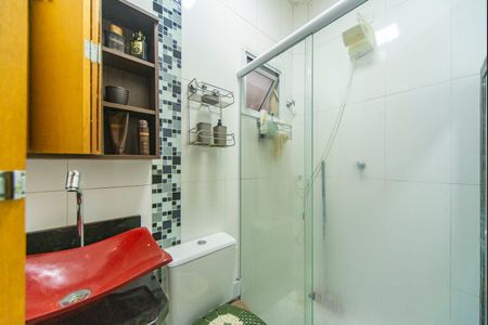 Apartamento à venda com 40m², 2 quartos e 1 vaga Apartamento à venda com 40m², 2 quartos e 1 vagaBanheiro