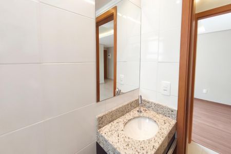 Apartamento para alugar com 53m², 2 quartos e 1 vaga Apartamento para alugar com 53m², 2 quartos e 1 vagaBanheiro Social