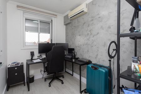 Quarto 1 de apartamento à venda com 3 quartos, 76m² em Jardim Itu, Porto Alegre