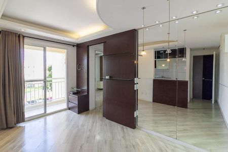 Sala de apartamento para alugar com 2 quartos, 50m² em Vila Emir, São Paulo