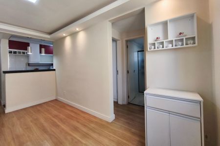 Sala de apartamento para alugar com 2 quartos, 50m² em Vila Carminha, Campinas