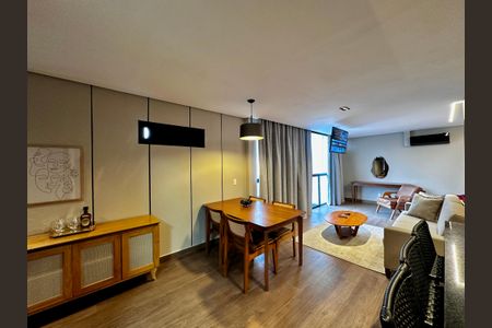 Studio à venda com 50m², 1 quarto e 1 vaga Studio à venda com 50m², 1 quarto e 1 vagaSala