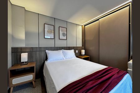 Studio à venda com 50m², 1 quarto e 1 vaga Studio à venda com 50m², 1 quarto e 1 vagaQuarto