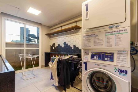 Studio à venda com 25m², 1 quarto e sem vaga Studio à venda com 25m², 1 quarto e sem vagaÁrea comum