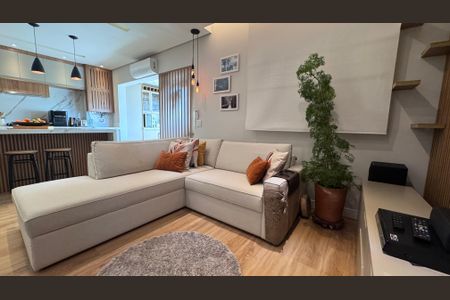 Apartamento à venda com 72m², 2 quartos e 2 vagasSala