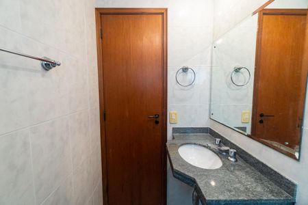 Apartamento para alugar com 123m², 4 quartos e 3 vagasBanheiro Social