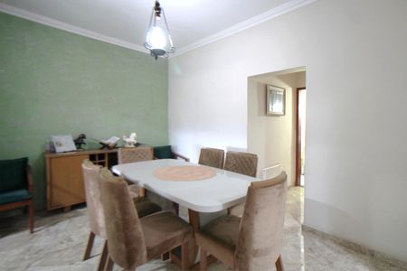 Casa à venda com 116m², 6 quartos e 2 vagasSala de Jantar