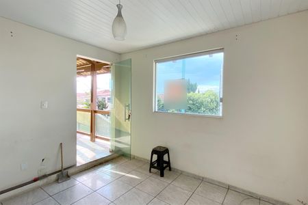 Casa à venda com 116m², 6 quartos e 2 vagasSala casa 2