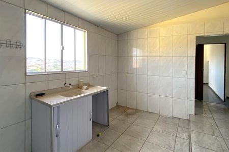 Casa à venda com 116m², 6 quartos e 2 vagasCozinha casa 2