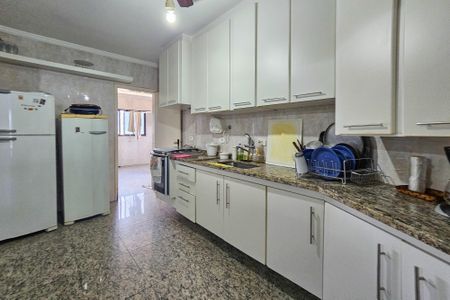 Apartamento para alugar com 314m², 3 quartos e 3 vagasCozinha