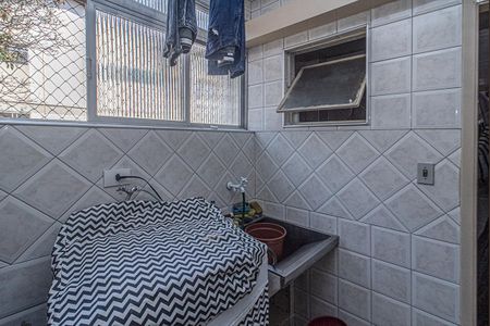 Apartamento à venda com 210m², 3 quartos e 1 vagaÁrea de Serviço