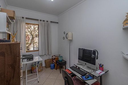 Apartamento à venda com 210m², 3 quartos e 1 vagaQuarto 2