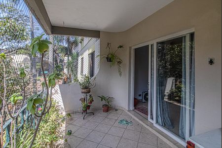 Sacada de apartamento à venda com 3 quartos, 210m² em Vila Moraes, São Paulo
