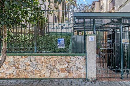 Apartamento à venda com 210m², 3 quartos e 1 vagaFachada - Placa