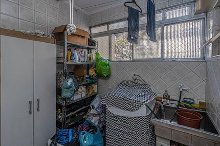 Apartamento à venda com 210m², 3 quartos e 1 vagaÁrea de Serviço