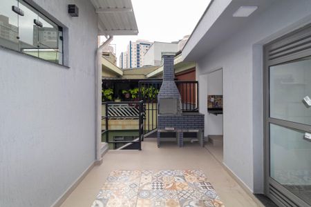 Casa à venda com 180m², 3 quartos e 2 vagas Casa à venda com 180m², 3 quartos e 2 vagasChurrasqueira