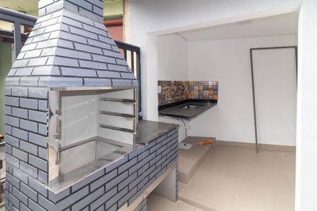 Casa à venda com 180m², 3 quartos e 2 vagas Casa à venda com 180m², 3 quartos e 2 vagasChurrasqueira