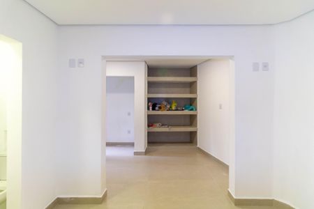 Casa à venda com 180m², 3 quartos e 2 vagas Casa à venda com 180m², 3 quartos e 2 vagasSuíte 1