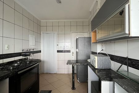 Apartamento para alugar com 114m², 2 quartos e 1 vaga Apartamento para alugar com 114m², 2 quartos e 1 vagaCozinha