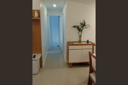 Sala de apartamento à venda com 2 quartos, 64m² em Barra da Tijuca, Rio de Janeiro
