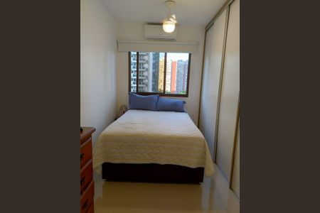 Quarto 1 de apartamento à venda com 2 quartos, 64m² em Barra da Tijuca, Rio de Janeiro