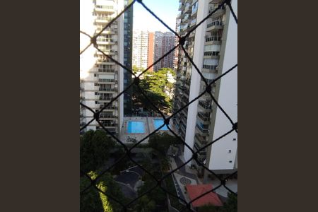 Apartamento à venda com 64m², 2 quartos e 1 vagaVista