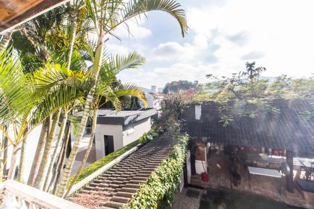 Casa de condomínio à venda com 250m², 3 quartos e 6 vagas Casa de condomínio à venda com 250m², 3 quartos e 6 vagasVista do Quarto 1