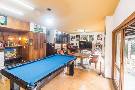 Casa de condomínio à venda com 250m², 3 quartos e 6 vagas Casa de condomínio à venda com 250m², 3 quartos e 6 vagasSala