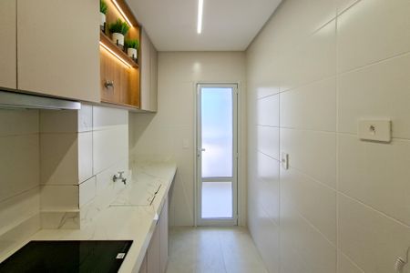 Apartamento para alugar com 67m², 2 quartos e 1 vagaÁrea de Serviço