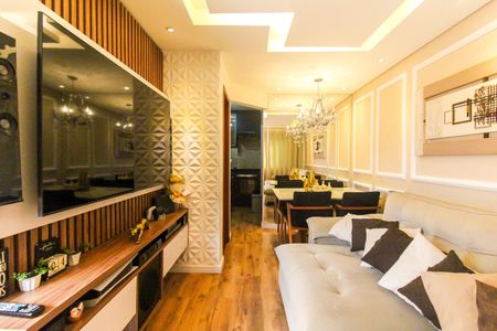 Casa de condomínio à venda com 70m², 2 quartos e 1 vagaSala