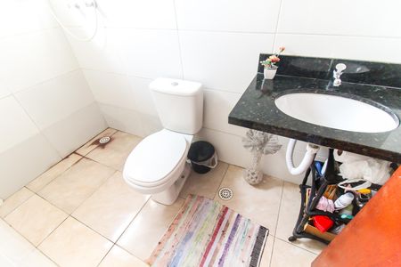 Casa de condomínio à venda com 70m², 2 quartos e 1 vagaBanheiro da Suíte 2