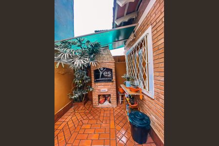 Casa à venda com 4 quartos, 301m² em Vila Homero Thon, Santo André