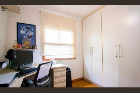 Casa à venda com 3 quartos, 157m² em Vila Floresta, Santo André