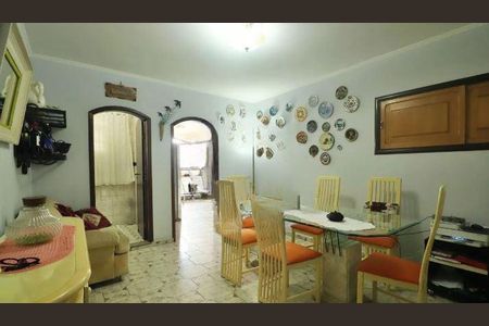 Casa à venda com 3 quartos, 293m² em Utinga, Santo André