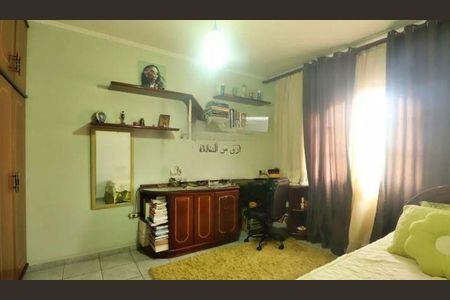 Casa à venda com 3 quartos, 293m² em Utinga, Santo André