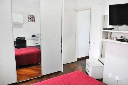 Casa à venda com 3 quartos, 224m² em Vila Floresta, Santo André