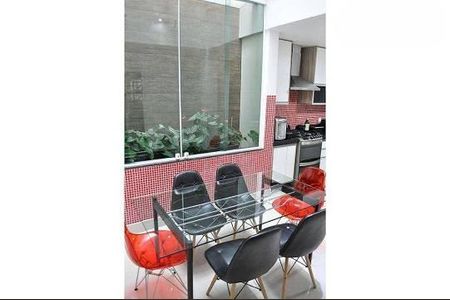 Casa à venda com 3 quartos, 224m² em Vila Floresta, Santo André