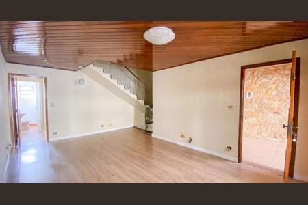 Casa à venda com 3 quartos, 213m² em Jardim Bela Vista, Santo André