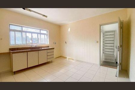 Casa à venda com 3 quartos, 213m² em Jardim Bela Vista, Santo André