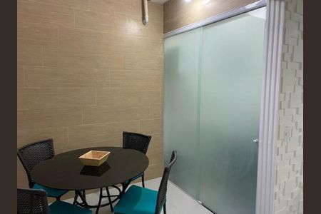 Casa à venda com 3 quartos, 183m² em Vila Pires, Santo André