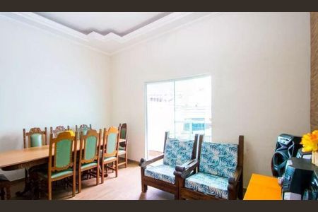 Casa à venda com 3 quartos, 197m² em Vila Eldizia, Santo André