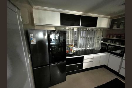 Casa para alugar com 345m², 3 quartos e 3 vagasCozinha