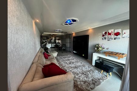 Casa para alugar com 345m², 3 quartos e 3 vagasSala