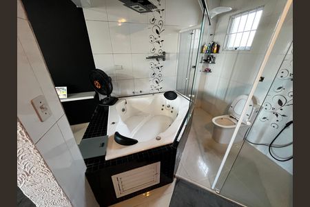Casa para alugar com 345m², 3 quartos e 3 vagasBanheiro da Suíte