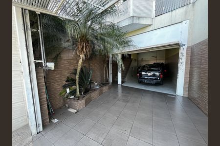 Casa para alugar com 345m², 3 quartos e 3 vagasGaragem