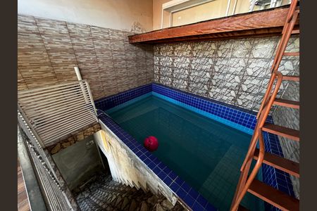 Casa para alugar com 345m², 3 quartos e 3 vagasÁrea comum - Piscina